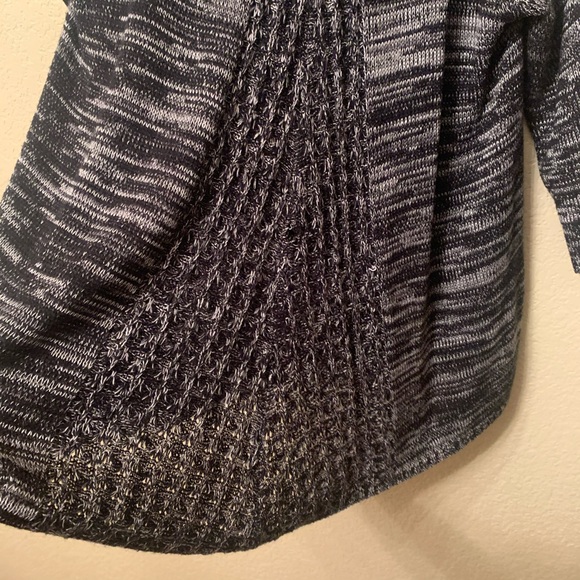 Sweater - Picture 2 of 3